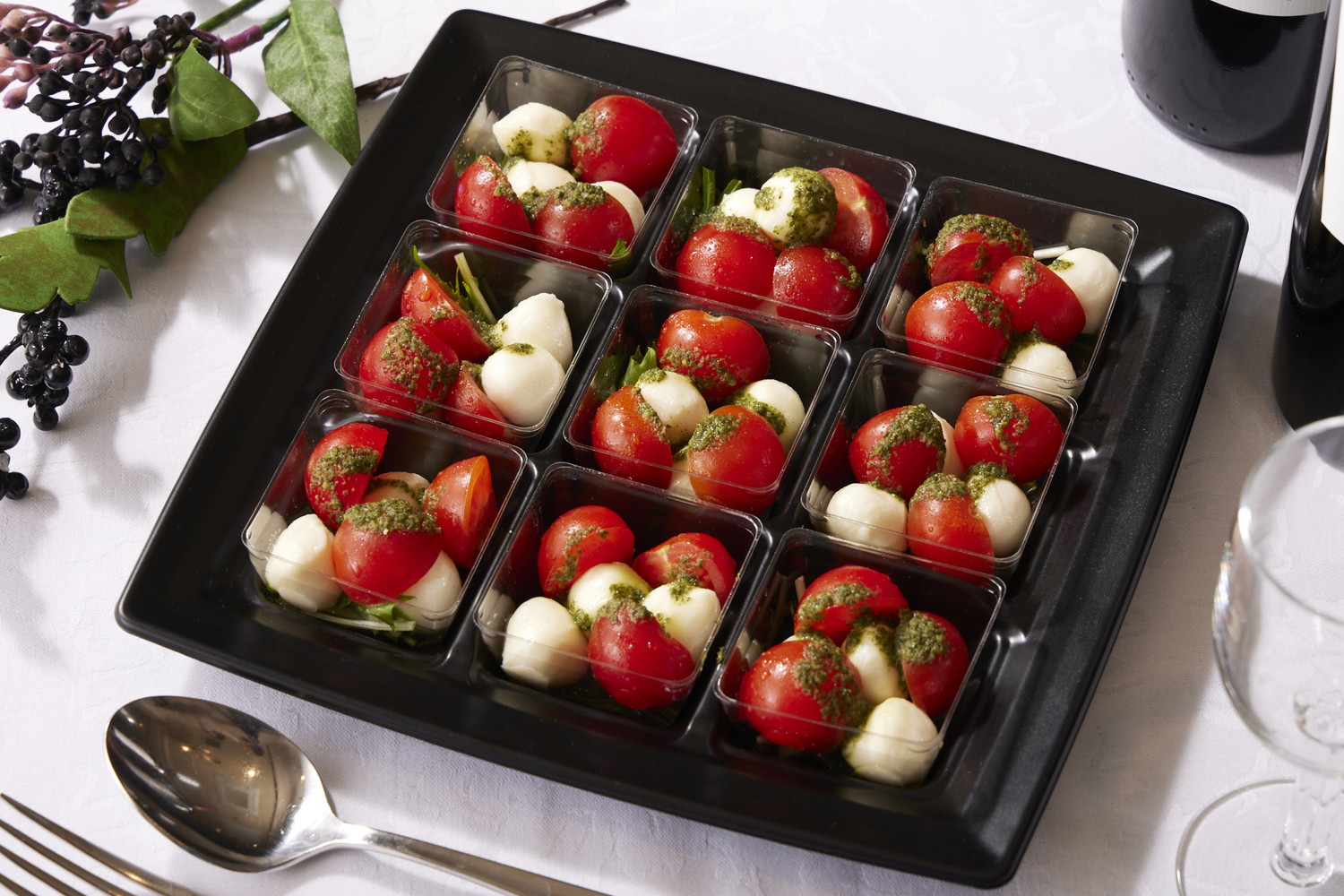 プチモッツァレラのカプレーゼ