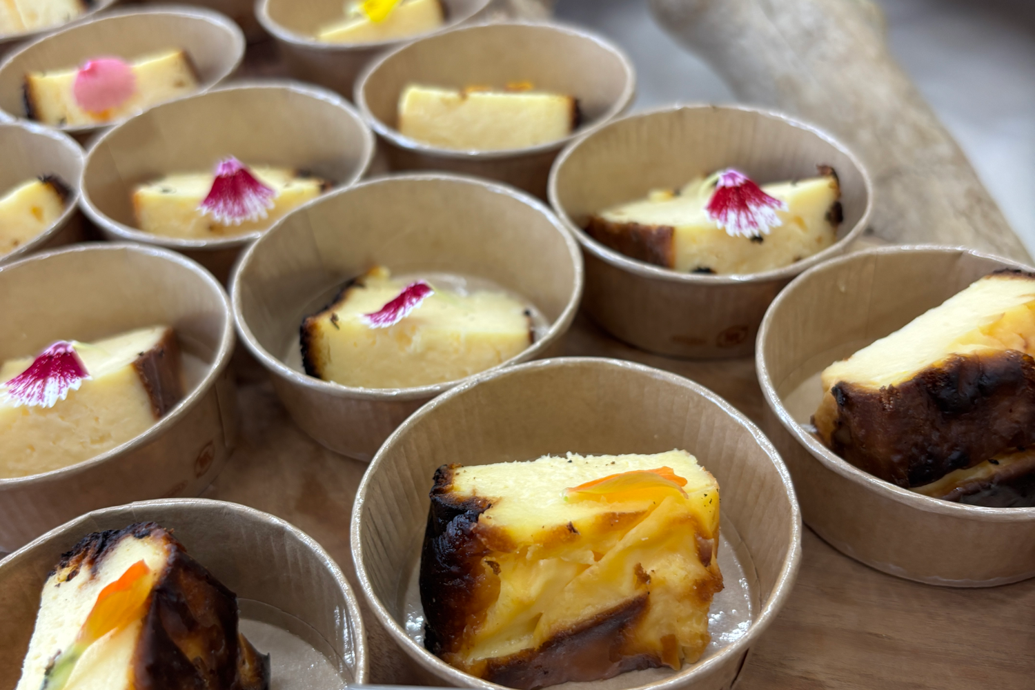 バスクチーズケーキ