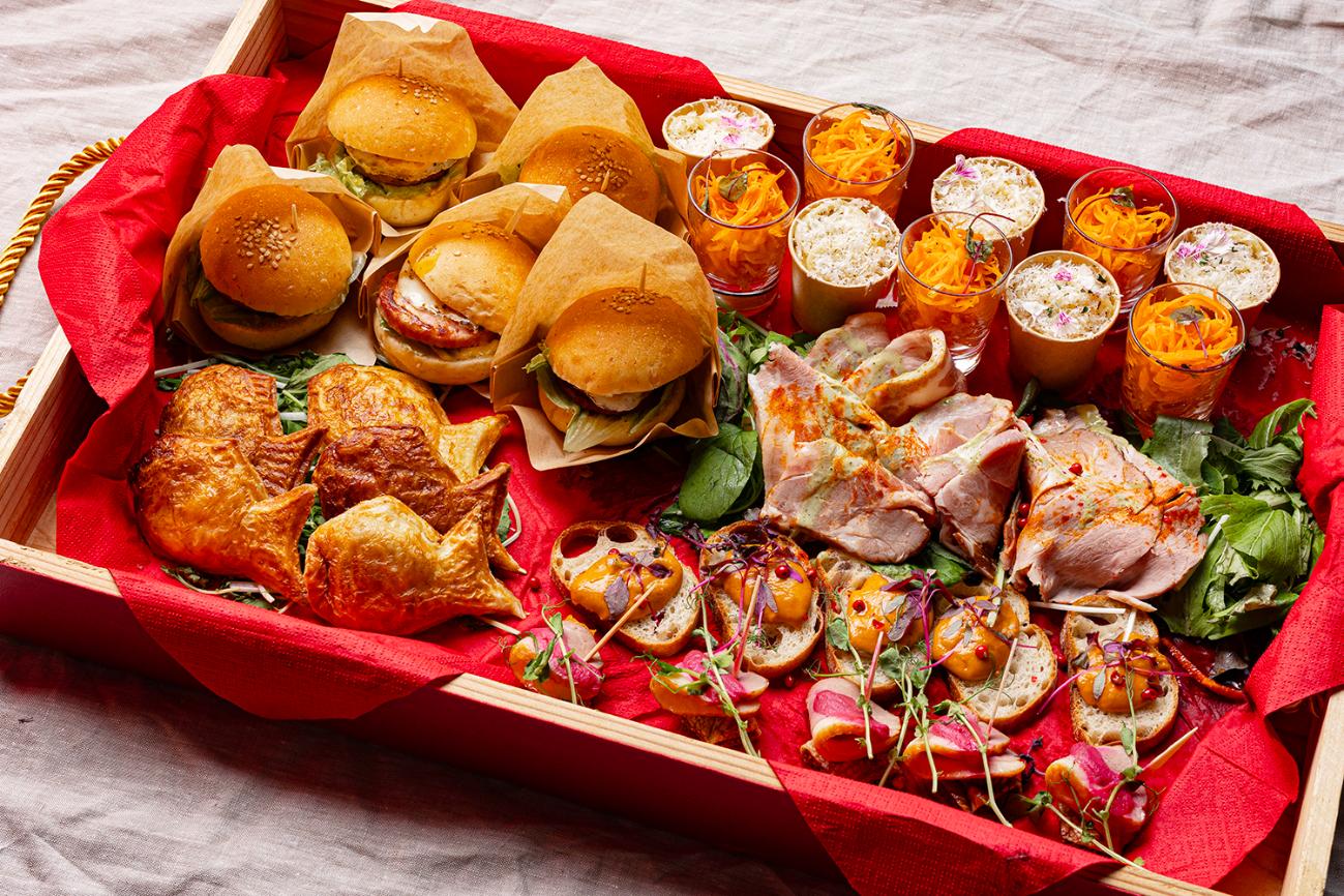 木箱の盛り付けイメージ（5人分）