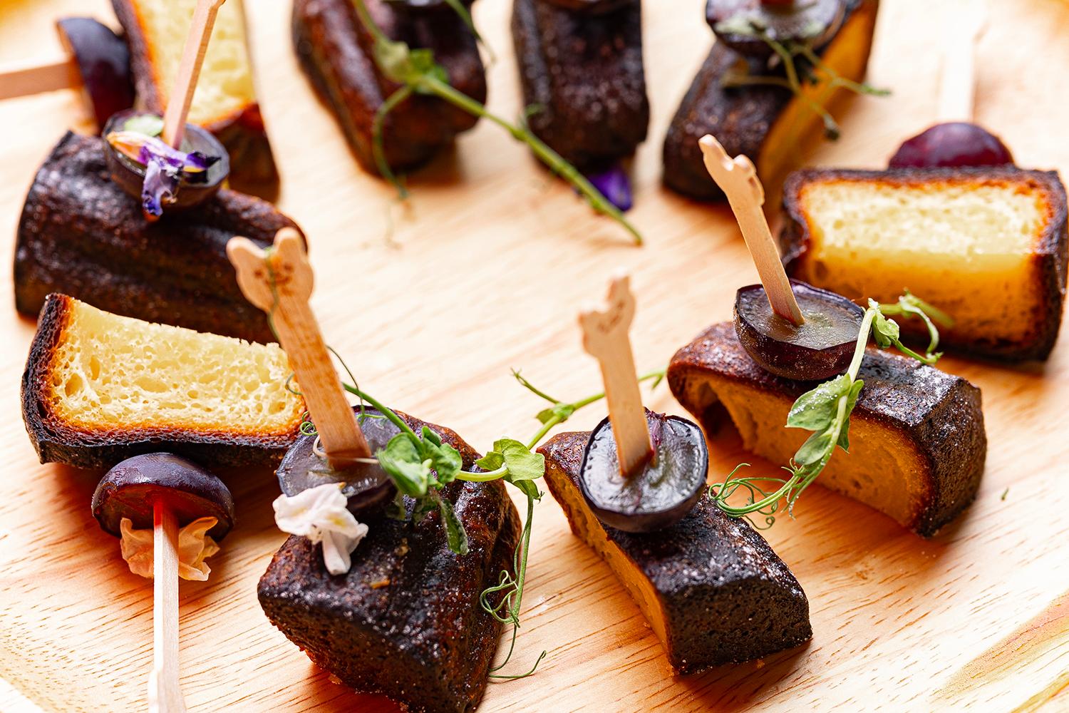 ゆゆのカヌレ　～季節のフルーツ～