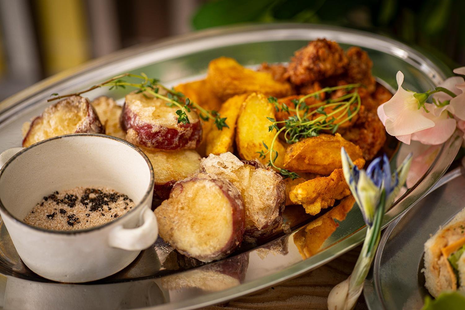 ・スパイス唐揚げ・ポテト・薩摩芋のフリット