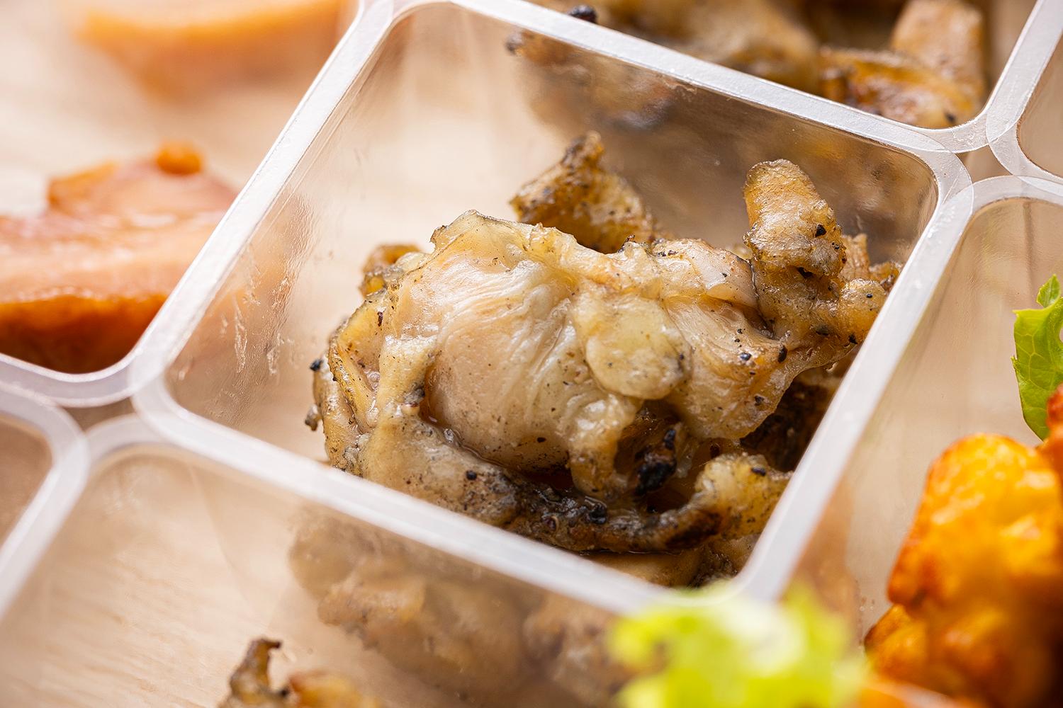 希少部位鶏ハラミの炭火焼き