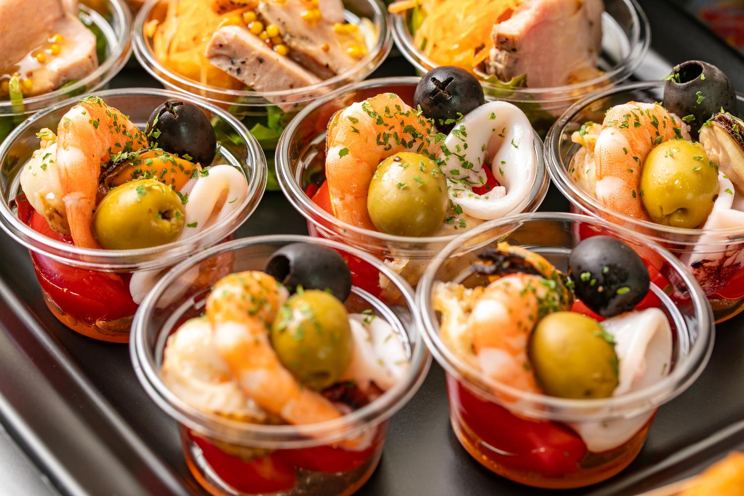 【春の期間限定プラスワン】【お届けのみ】全14品・自家製ローストビーフ・海の幸のパエリア付プラチナムオードブル画像9