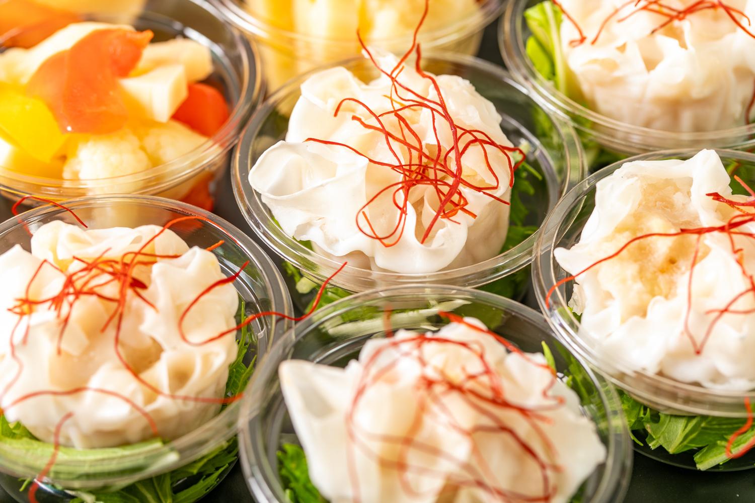 【春の期間限定プラスワン】【お届けのみ】全14品・自家製ローストビーフ・海の幸のパエリア付プラチナムオードブル画像10