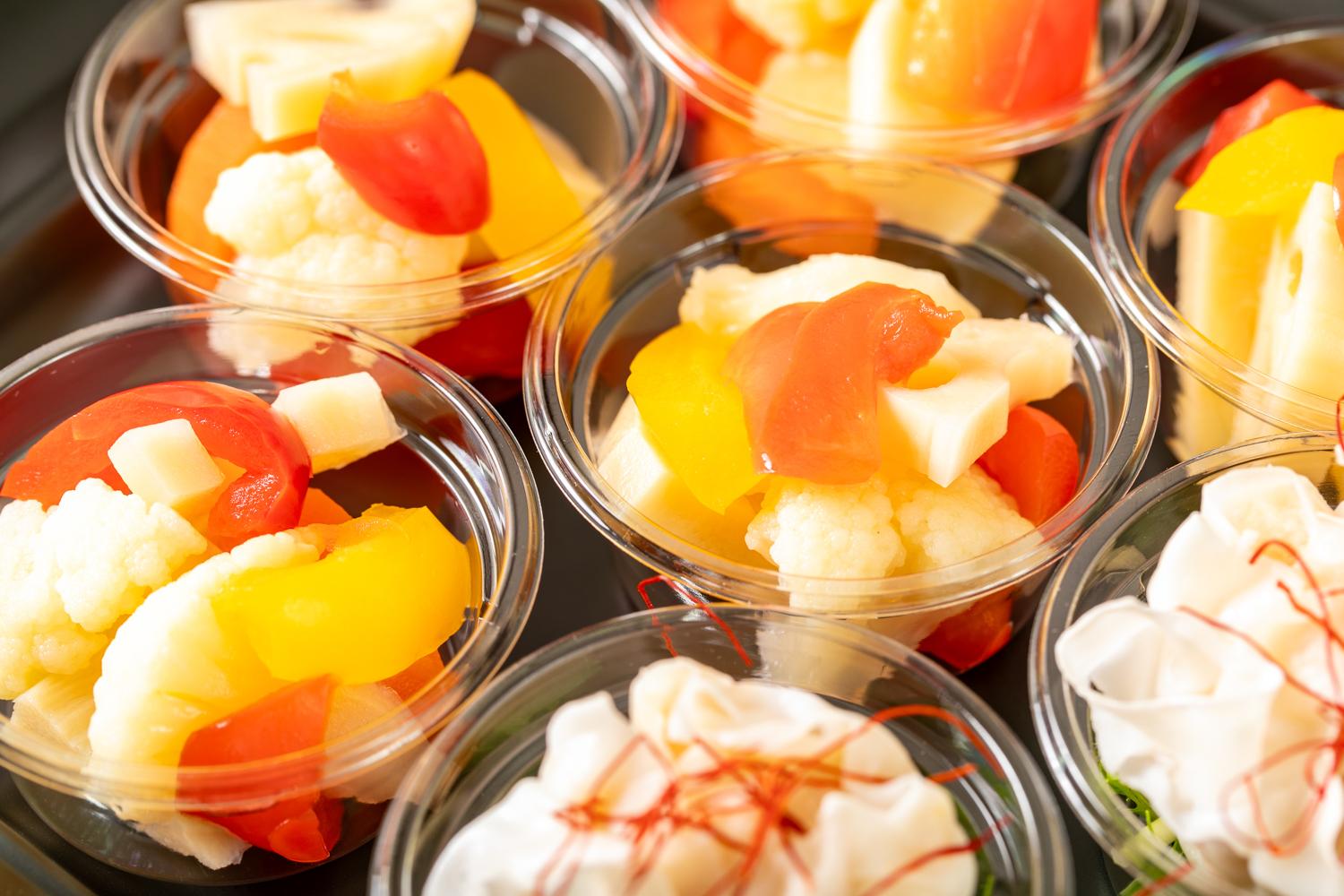 【春の期間限定プラスワン】【お届けのみ】全14品・自家製ローストビーフ・海の幸のパエリア付プラチナムオードブル画像13