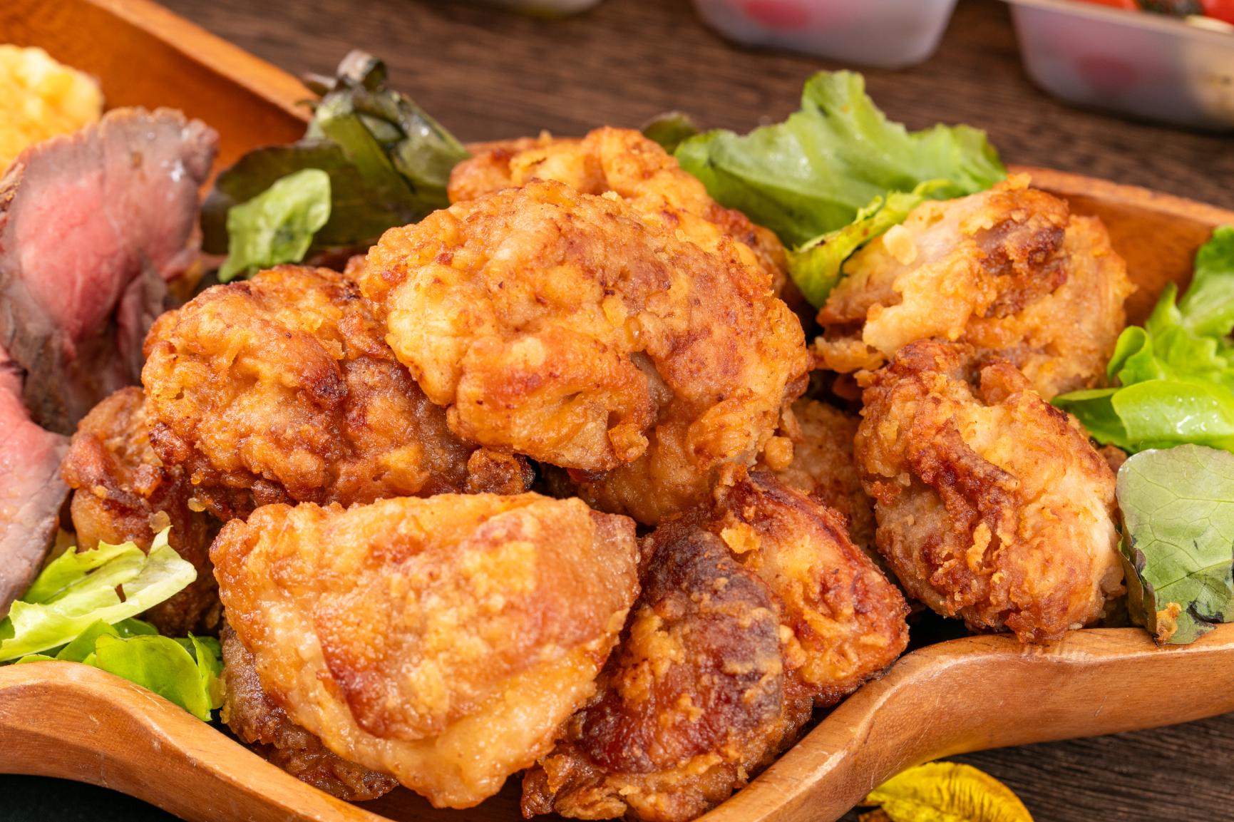 【春の期間限定20％割引￥4,400→￥3,520】【全10品・スタッフ付き】シェフ焼き上げLIVEステーキ！握り寿司付きカジュアルケータリングプラン画像3