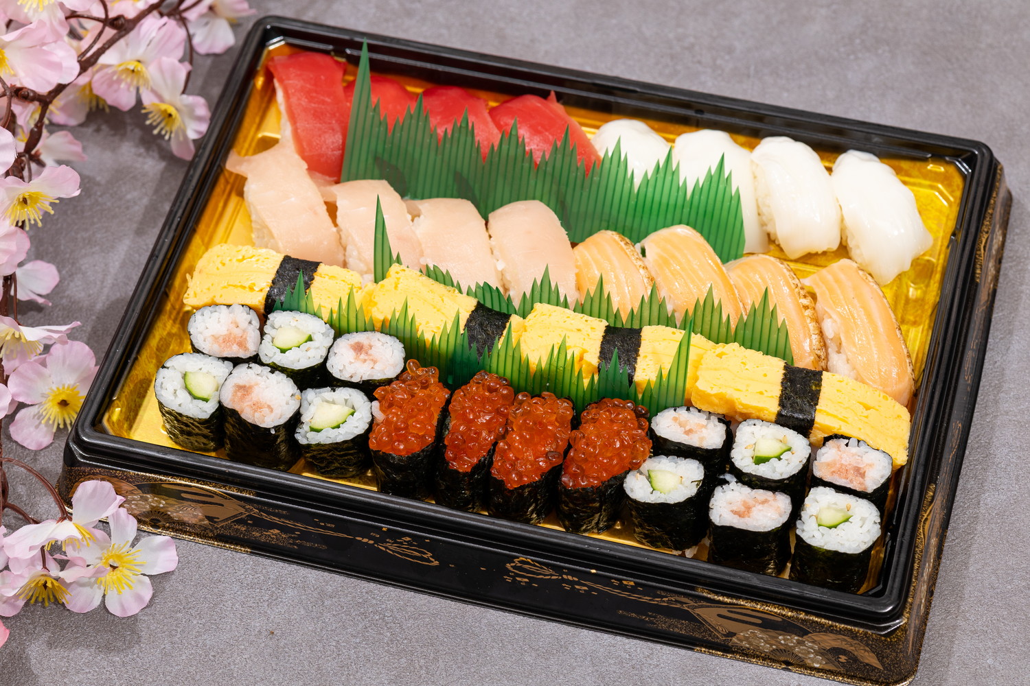 【春の期間限定プラスワン】≪寿司付き≫小分けブッフェ　カジュアル全7＋1品　※配達可能時間14:00～22:00画像2