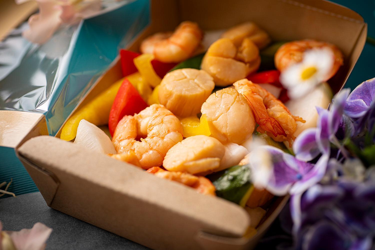 帆立と海老のと季節野菜のソテー