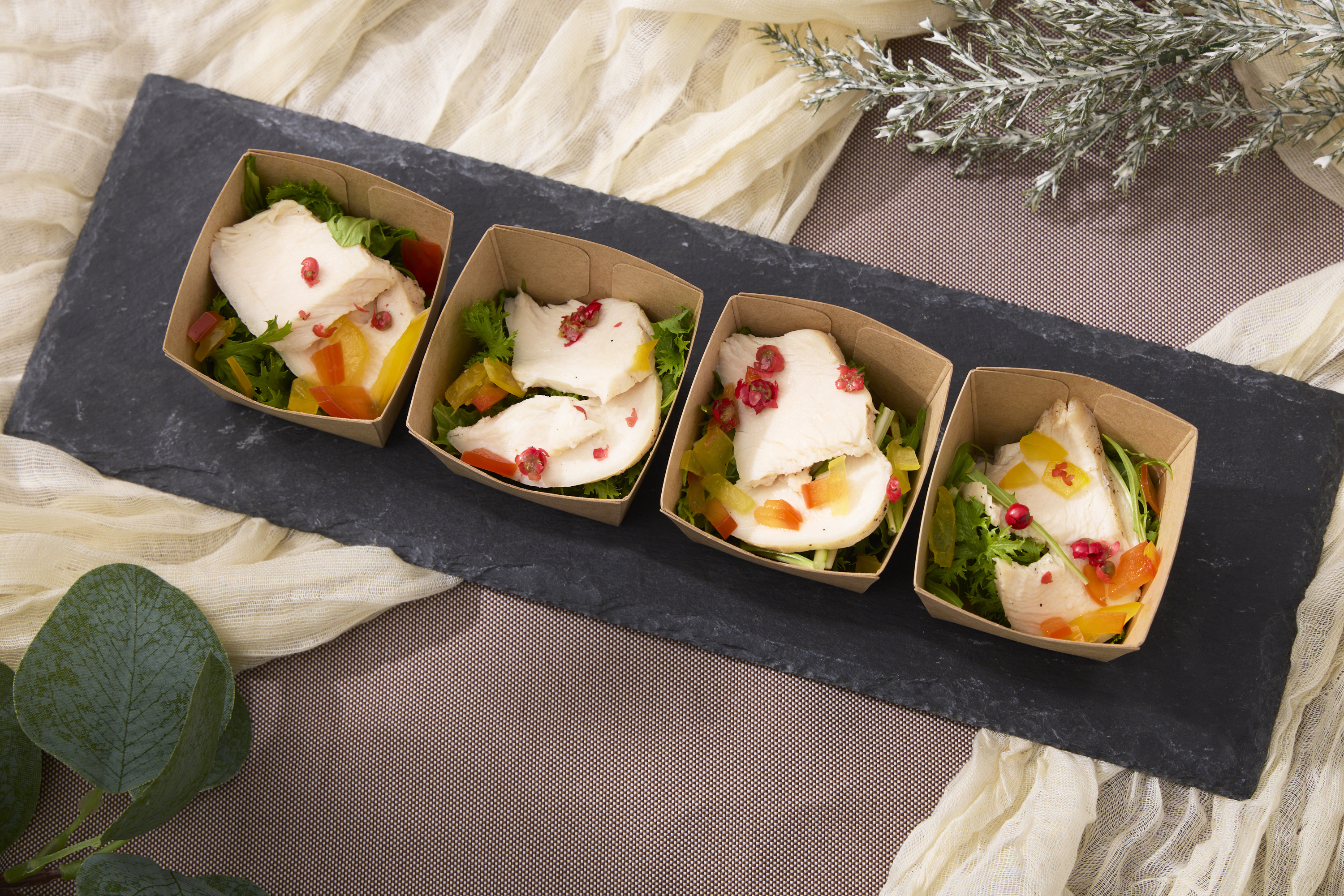 自家製鶏ハムのサラダ