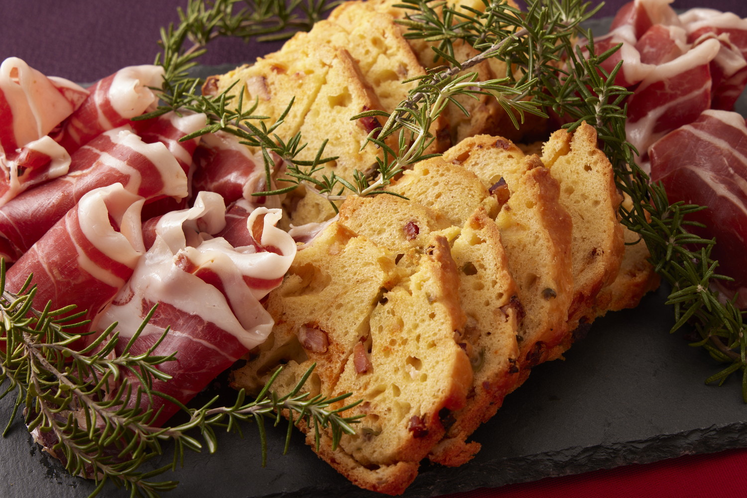 【2～4月限定メインディッシュアップグレード】クラシック・フレンチビュッフェ〈カジュアルリッチ〉画像3