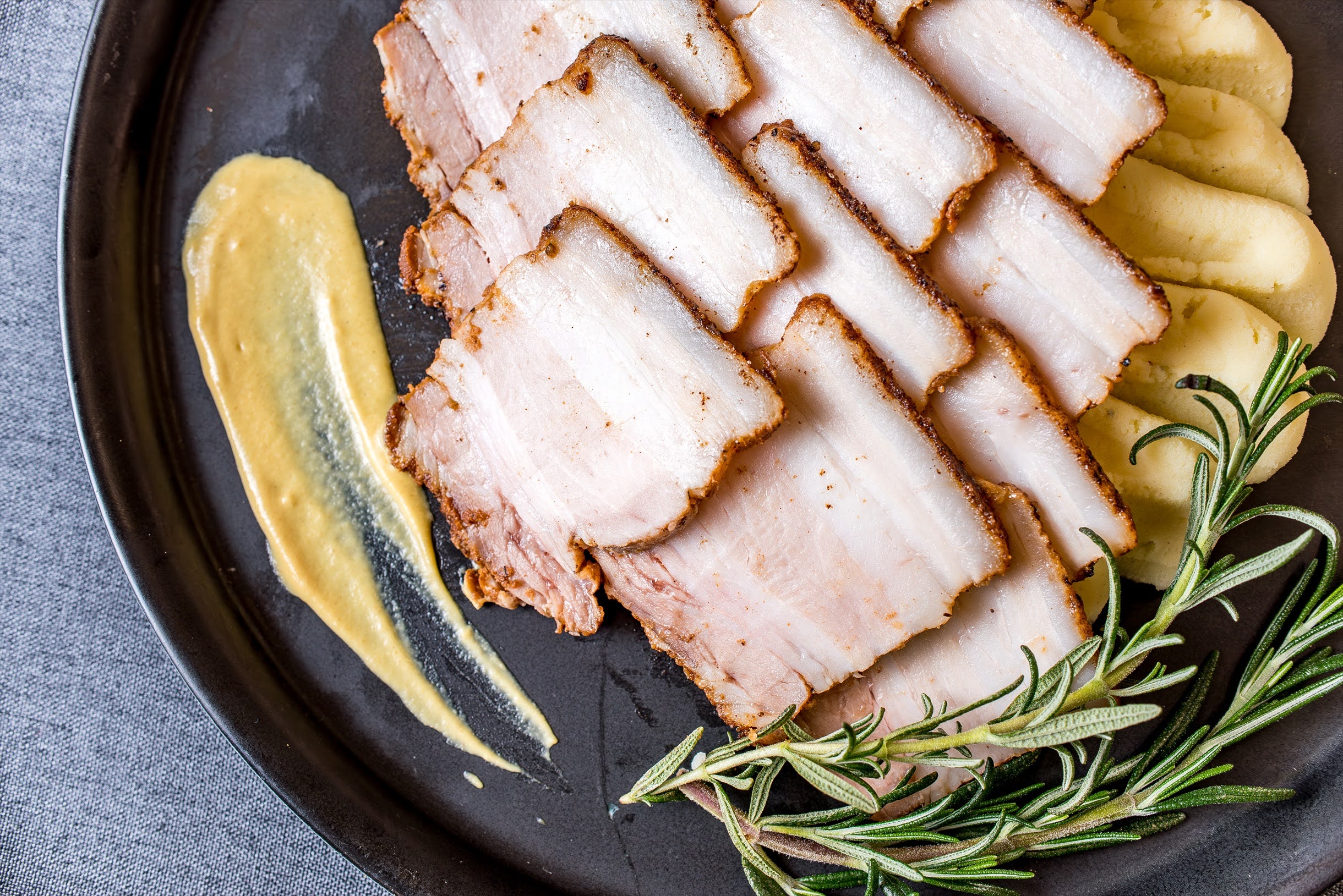 【温】オールスパイスとパプリカ香るグリルポーク
