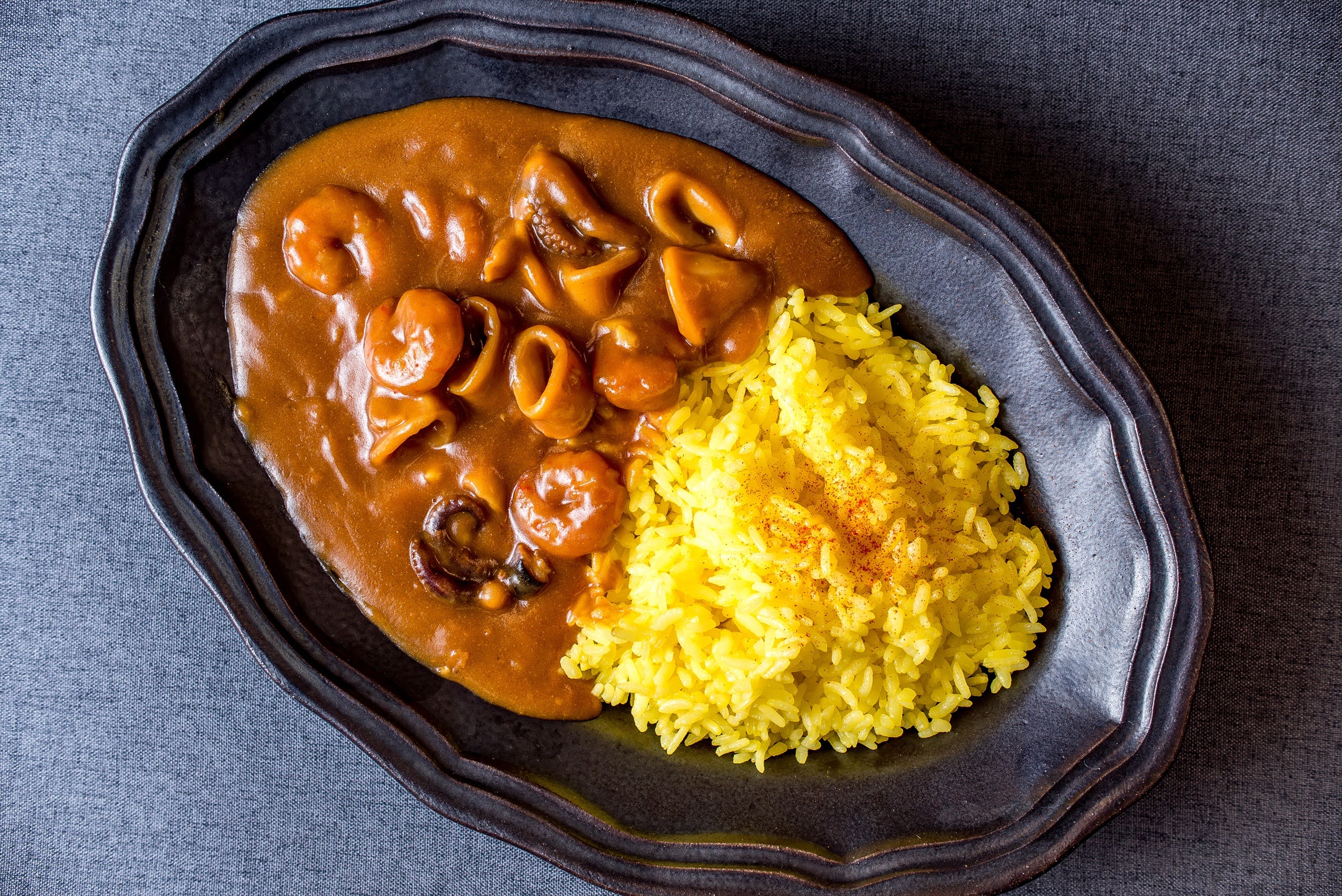 【温】海の幸を感じる TONKY特製シーフードカレー＆サフランライス
