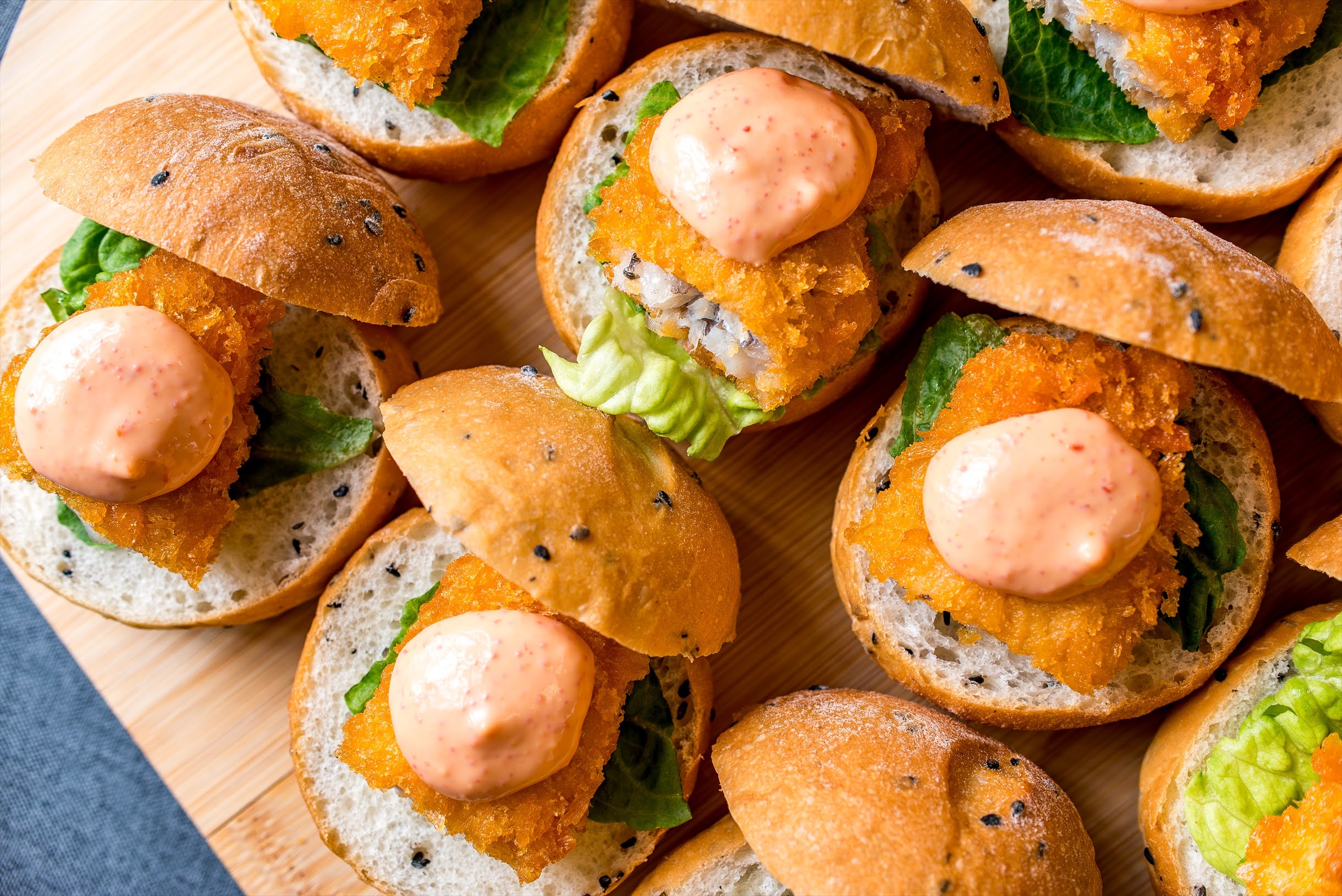 明太マヨのミニフィッシュバーガー
