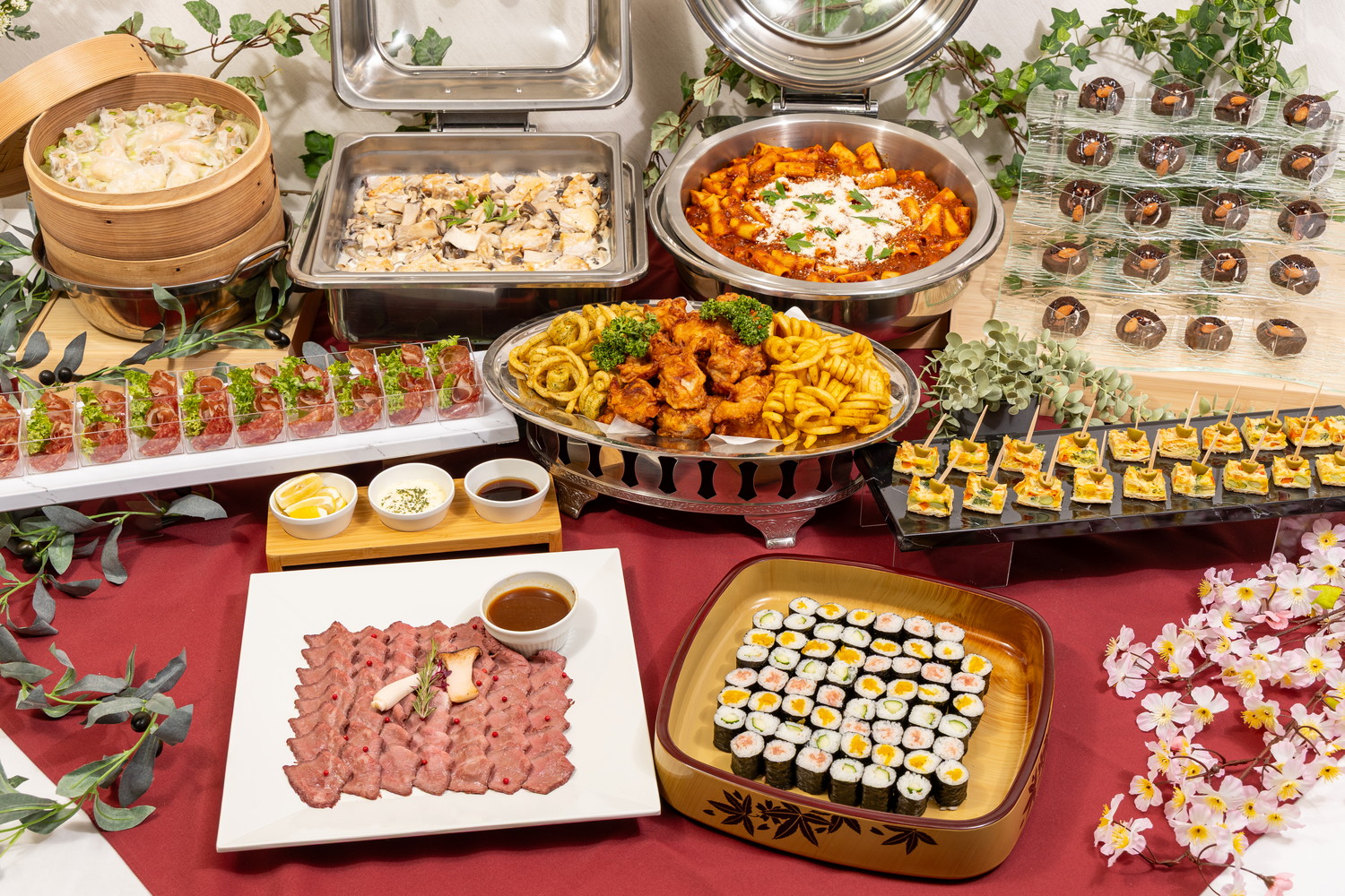 ≪温製料理3品・フリードリンク付≫ビュッフェ・さくら画像0