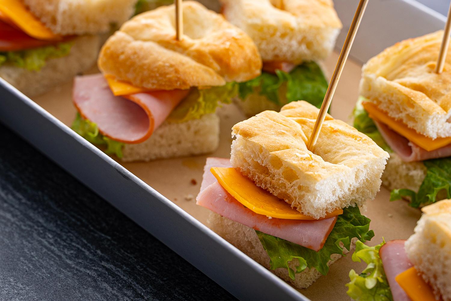 ⑨フォカッチャバーガー