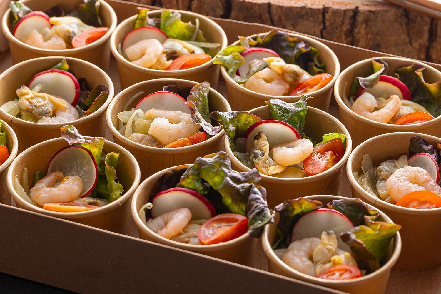 セロリと玉ねぎのバジルマリネ