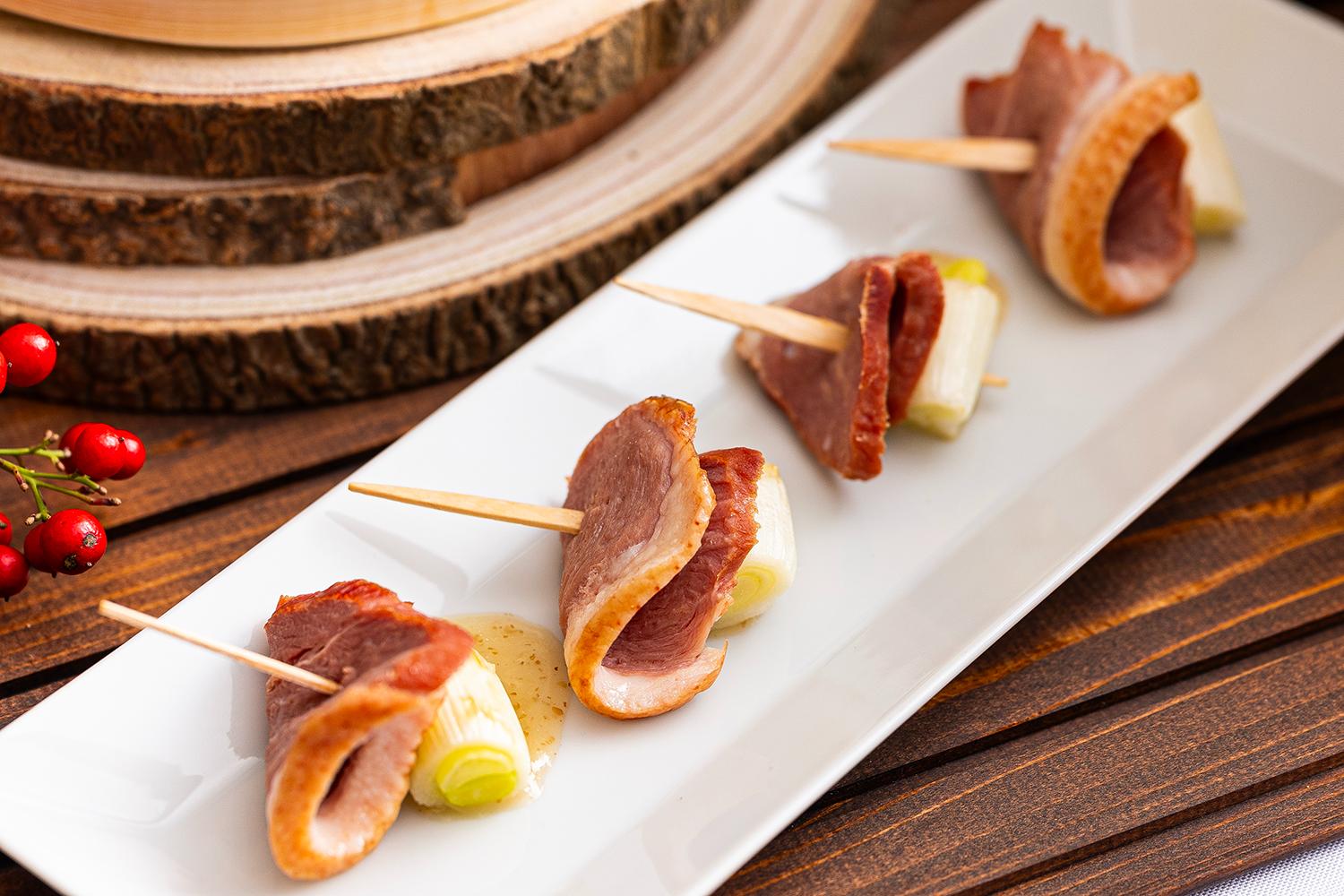 ・鴨と焼き葱のピンチョス