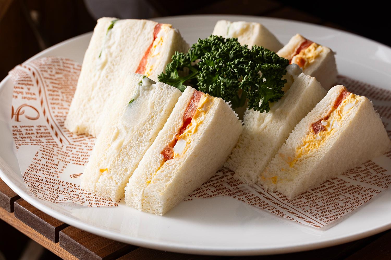 ミックスサンドイッチ2種（写真は4人分）