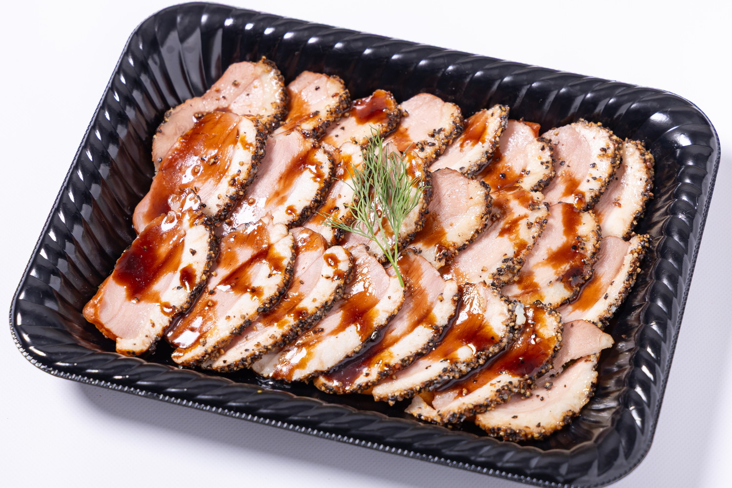 黒胡椒香る鴨パストラミ 〜熟成バルサミコクリームソース〜