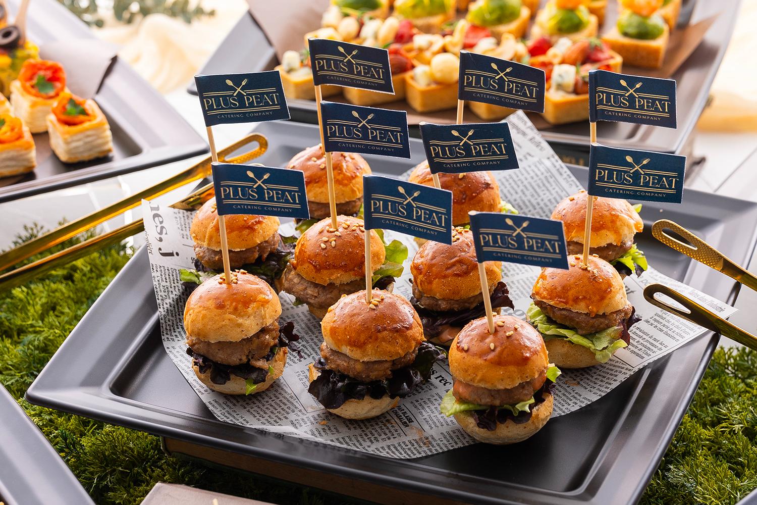 グリルハンバーグのプチバーガー（フラッグは付きません）