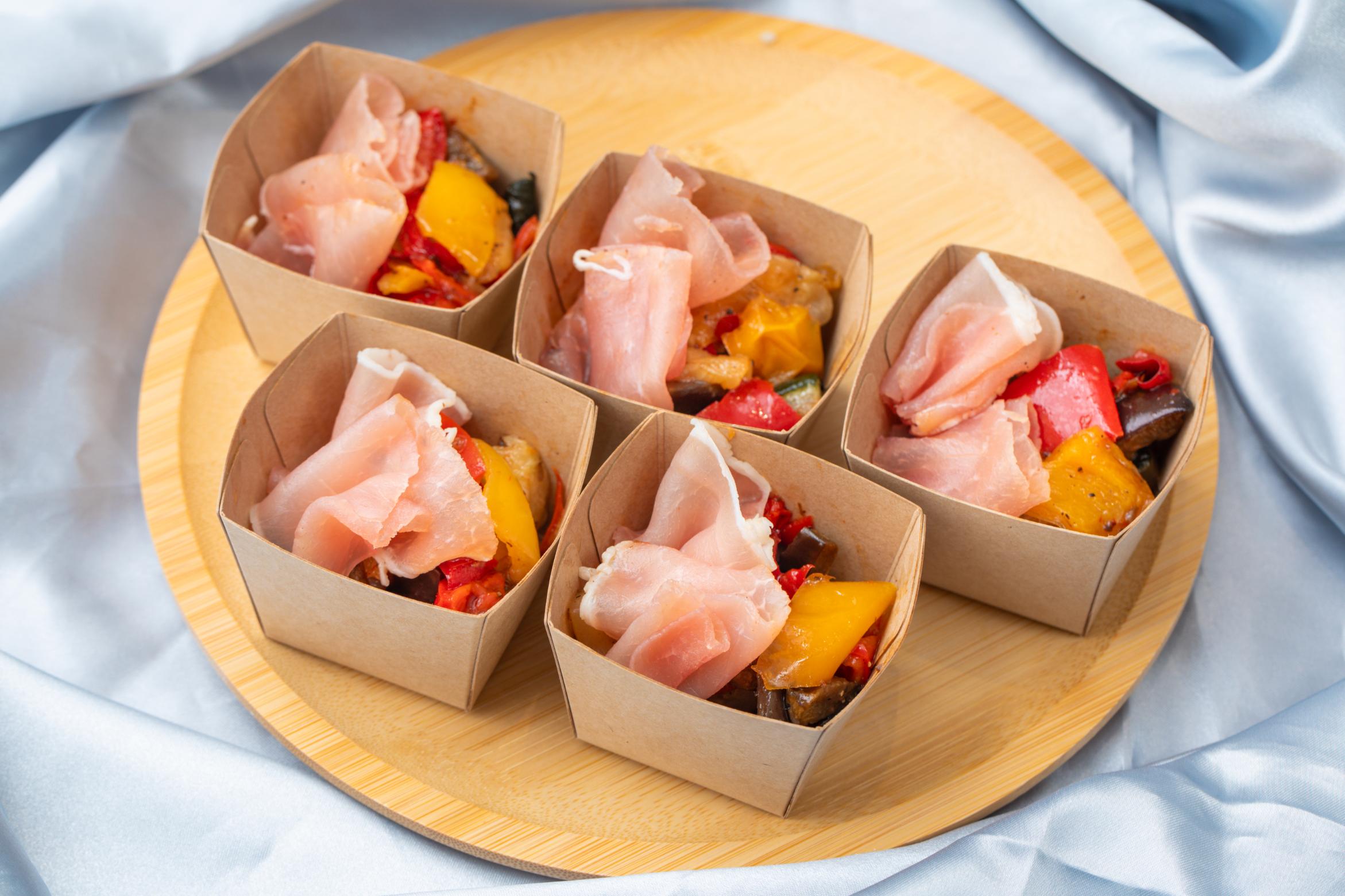 生ハムと野菜のグリル