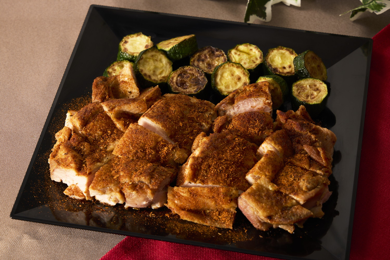 国産若鶏のグリル ケイジャンスパイスをかけて