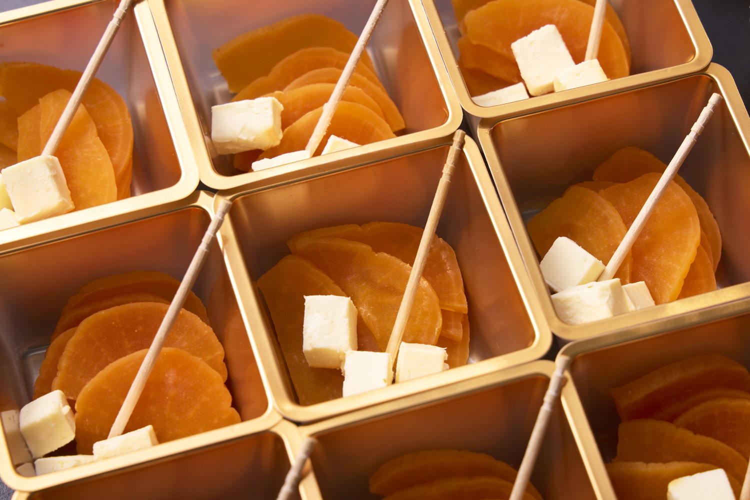 味噌漬け大根とクリームチーズ