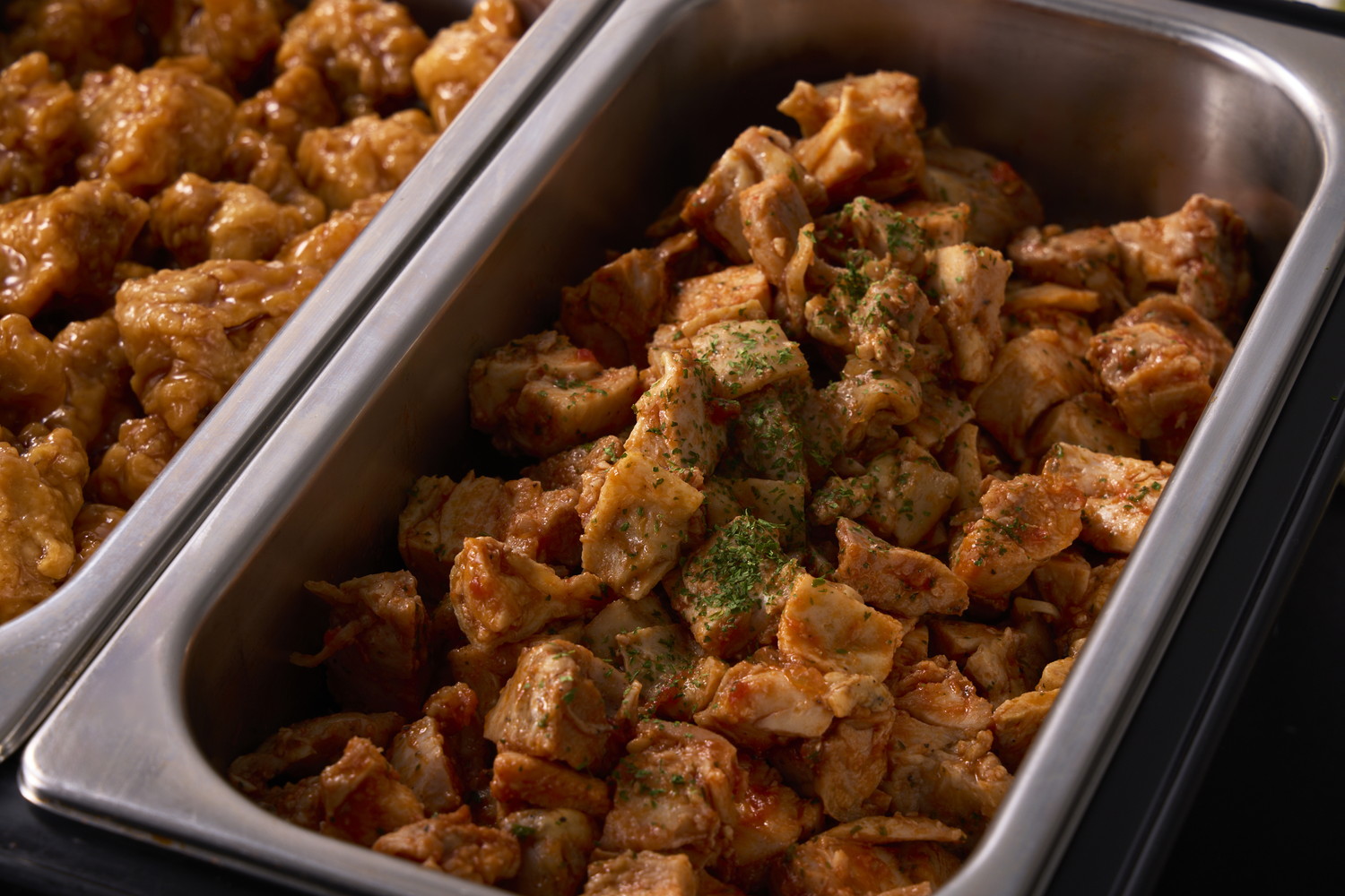 チキンの完熟トマト煮込み