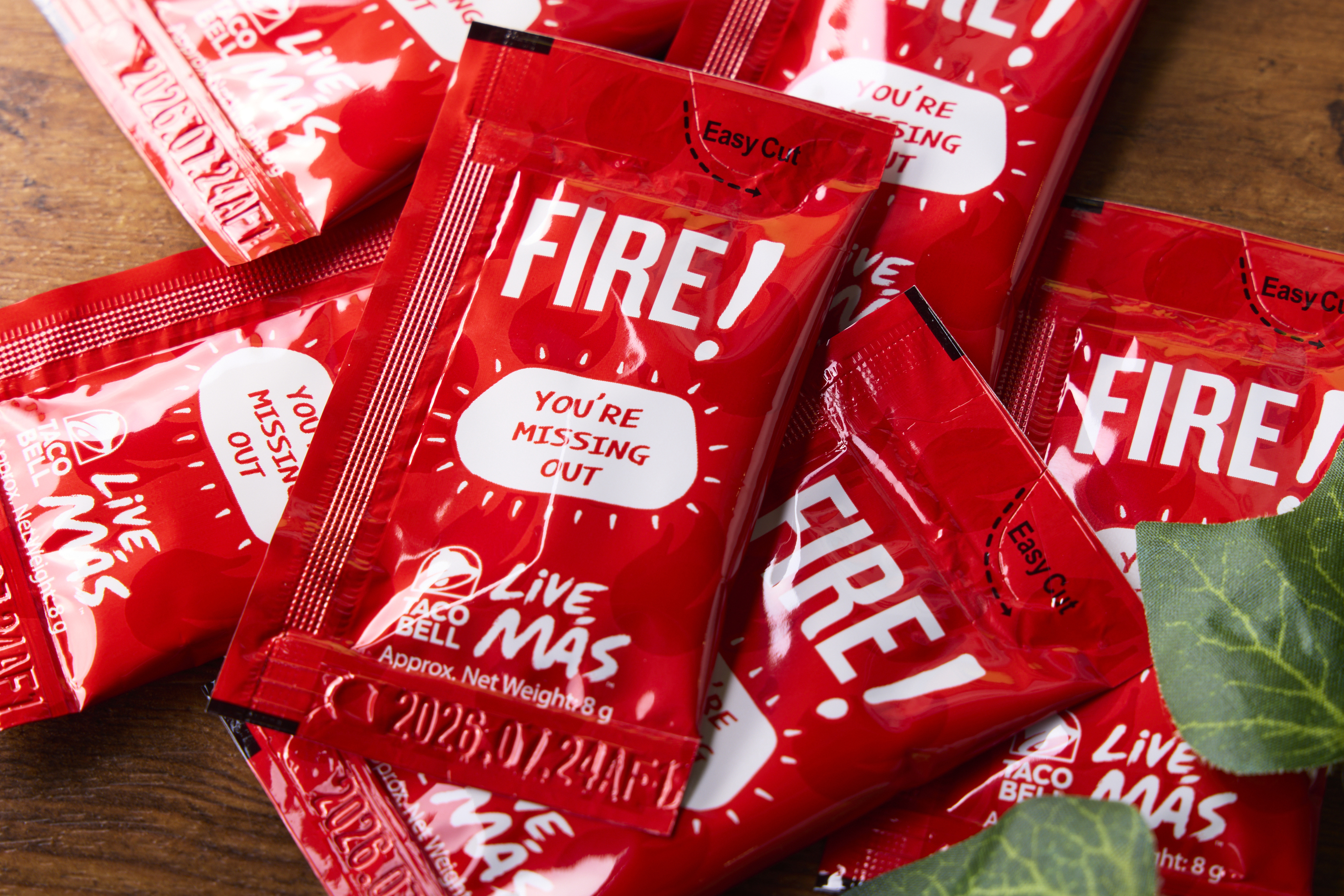 辛い物好きの方はファイヤーソースも追加可能（オプションより選択）