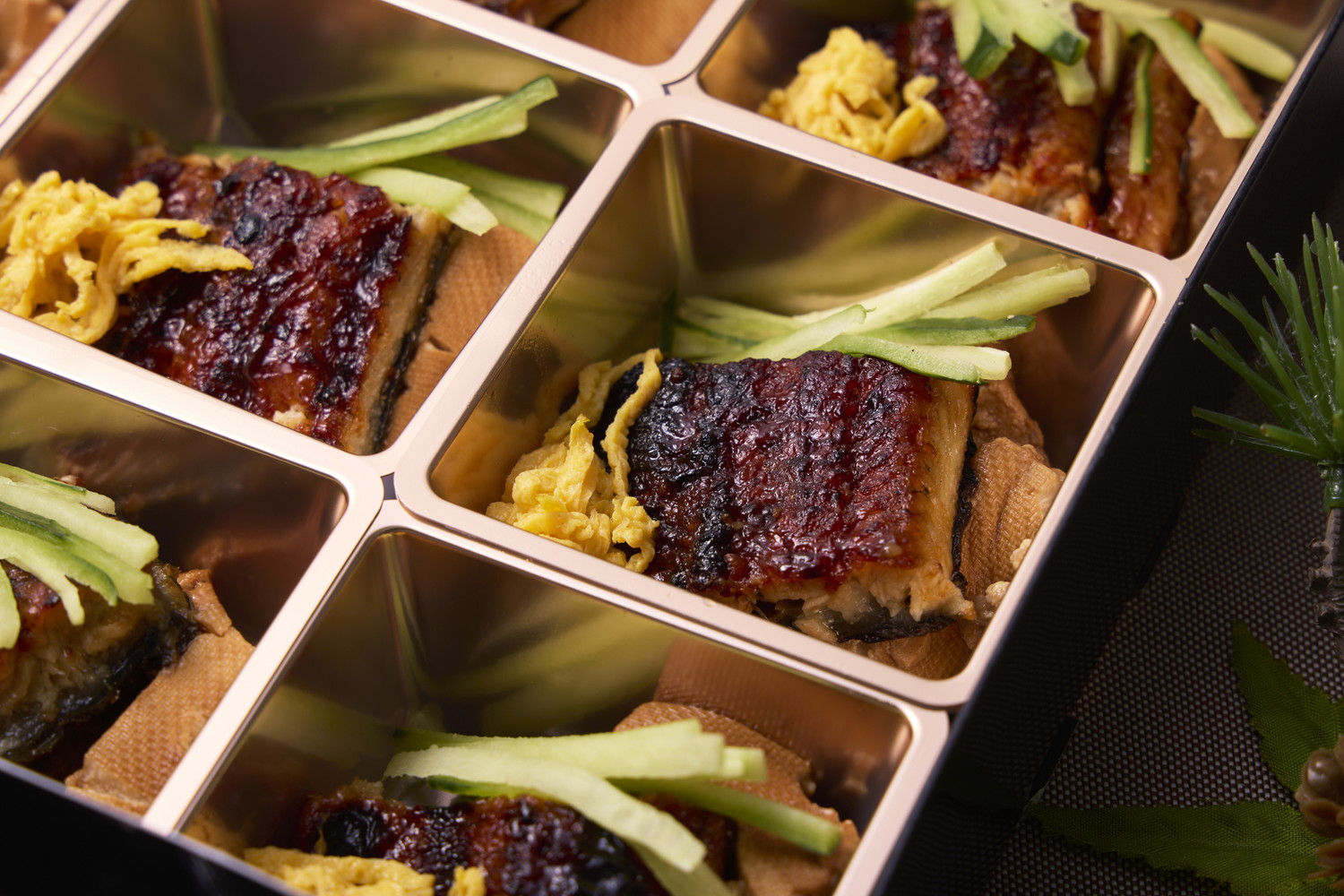 鰻のふんわりキャラメリゼ