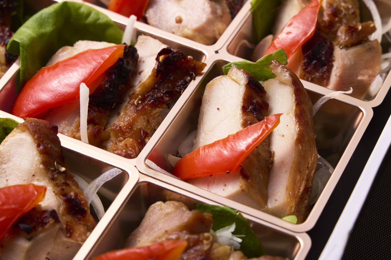 若鶏の照り焼き　焦がし醤油と山椒の香り