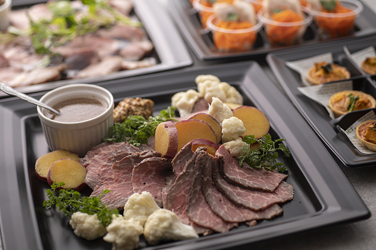 ～メイン肉料理～パーティ料理のど定番！和牛ローストビーフ※9名様分