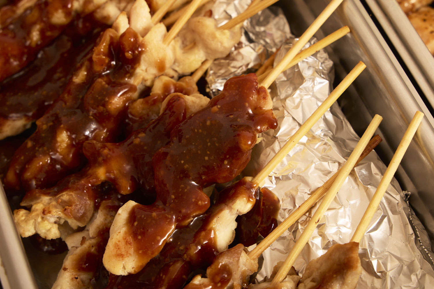 特製味噌だれの焼き鳥（温）