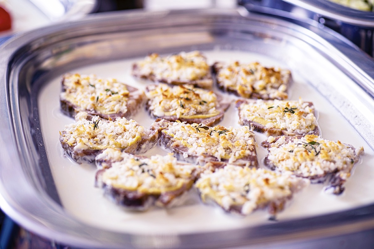 茶美豚のロースト パン粉とマスタードで仕上げたブーランジュール