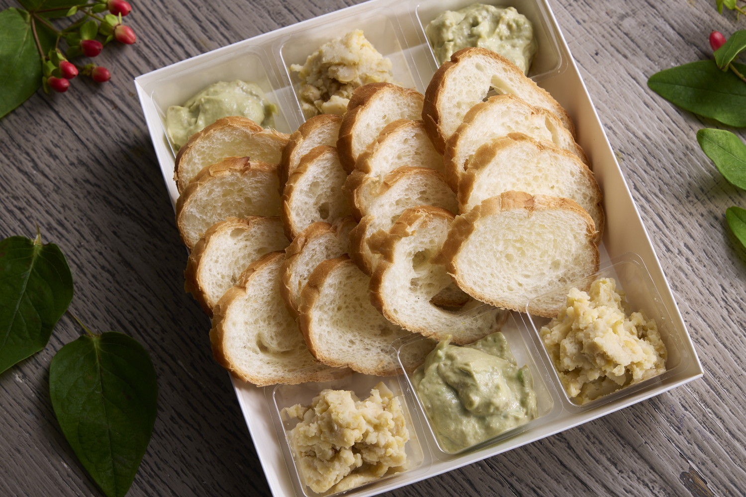 ひよこ豆とオリーブオイルのフムスディップ
