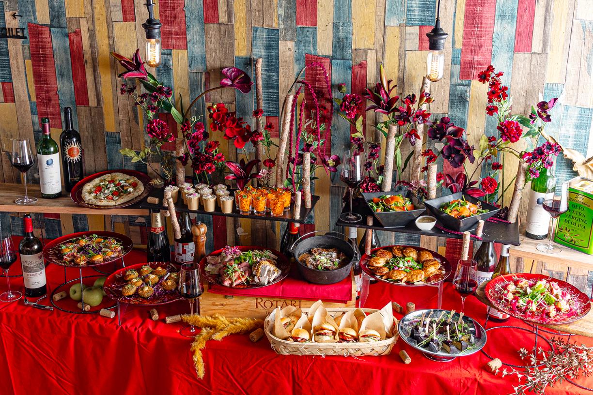 全体のイメージ写真です（10人分）