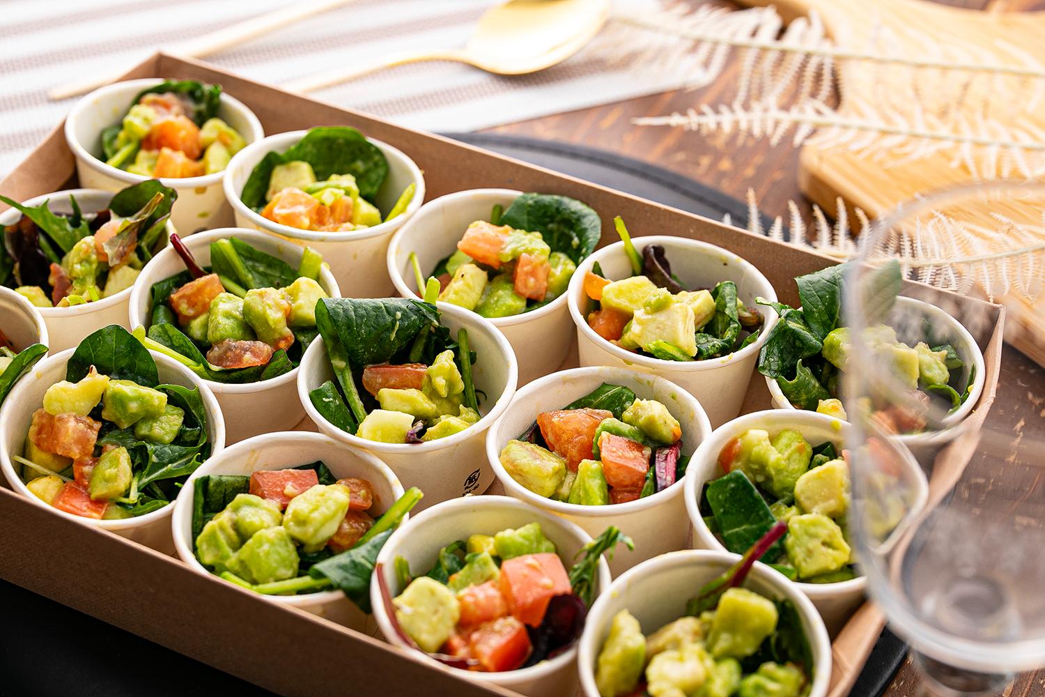 ベビーリーフ&アボカドのグリーンサラダ