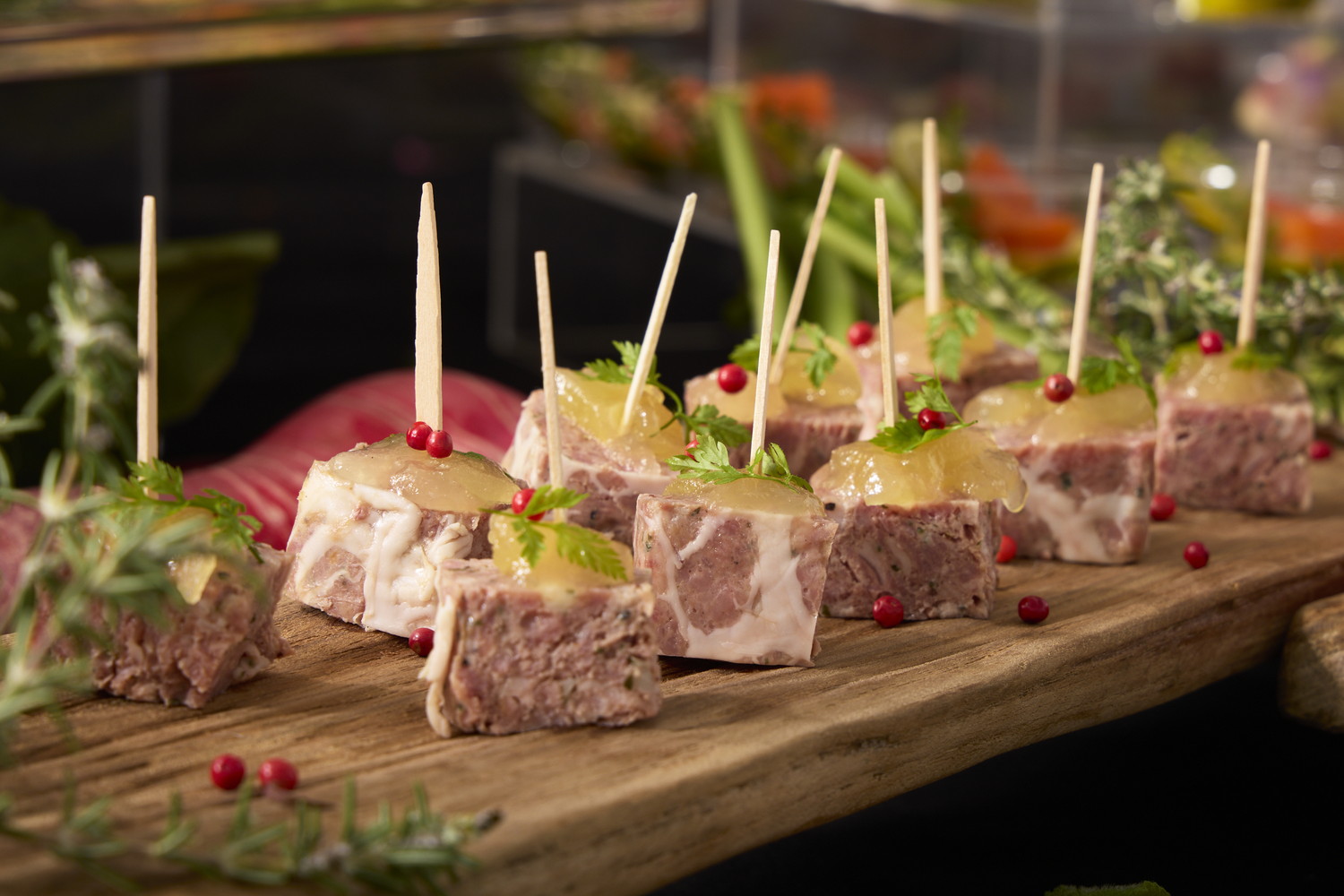 パテドカンパーニュとリンゴのコンフィチュール