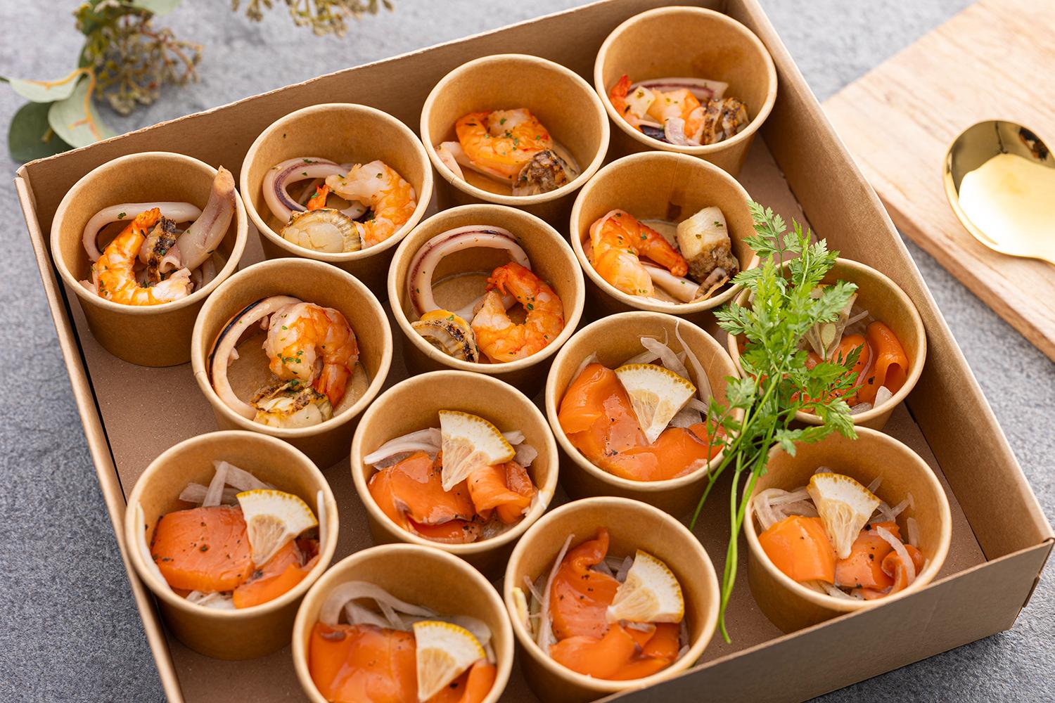 カップオードブル（シーフード系）2種