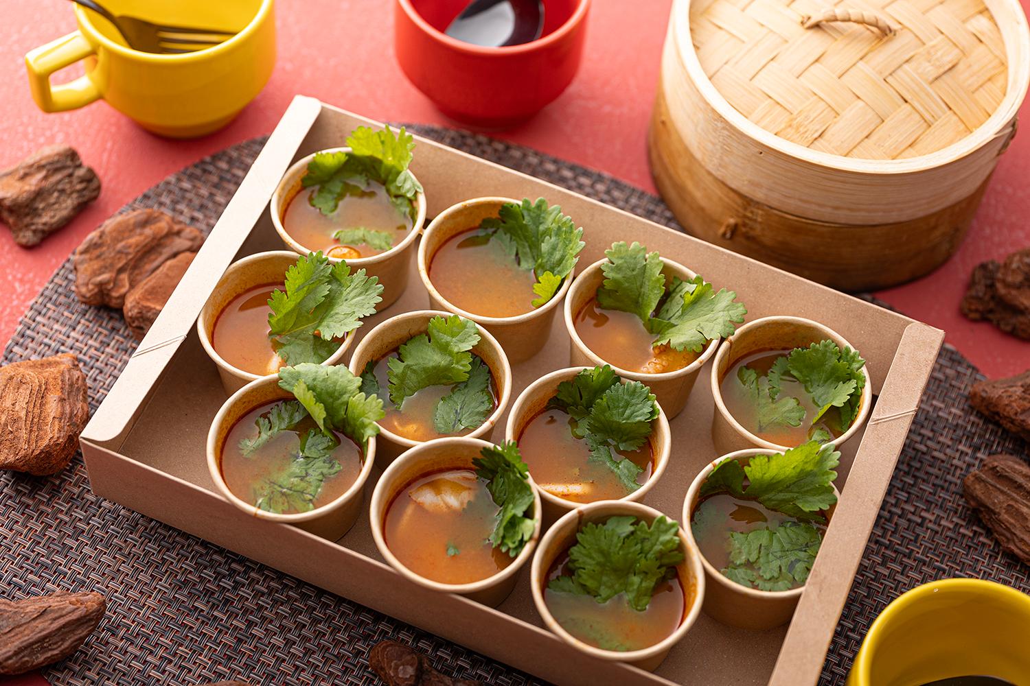 ふんだん魚介のトムヤムクン
