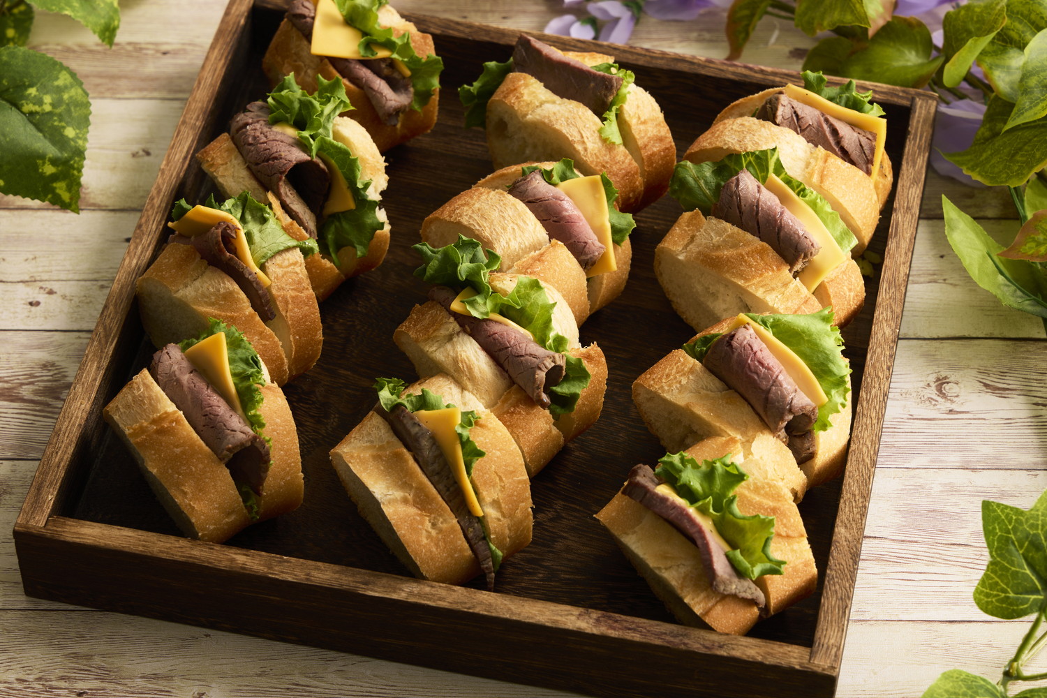 ジューシーローストビーフとチーズバゲット
