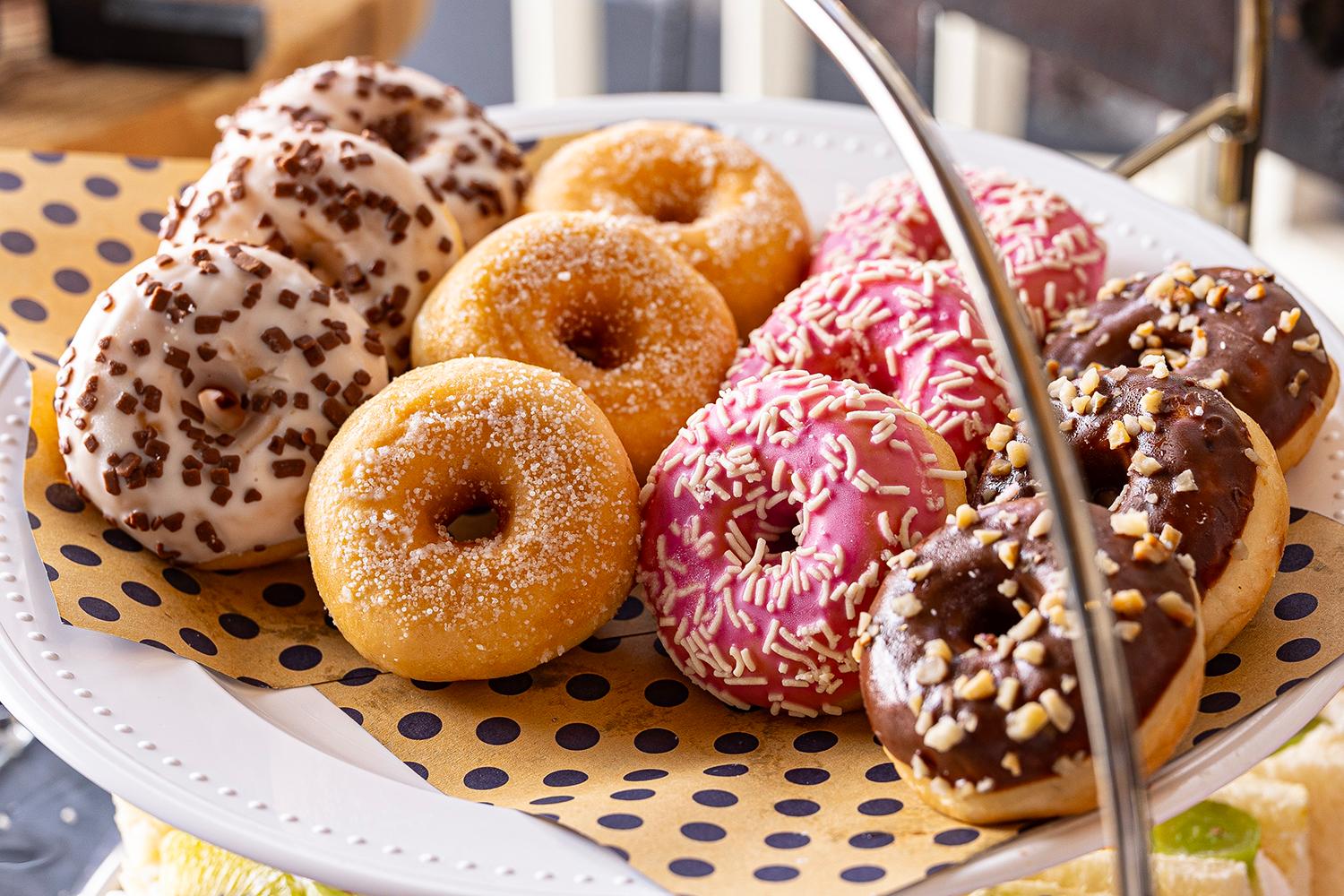 カラフルドーナツ