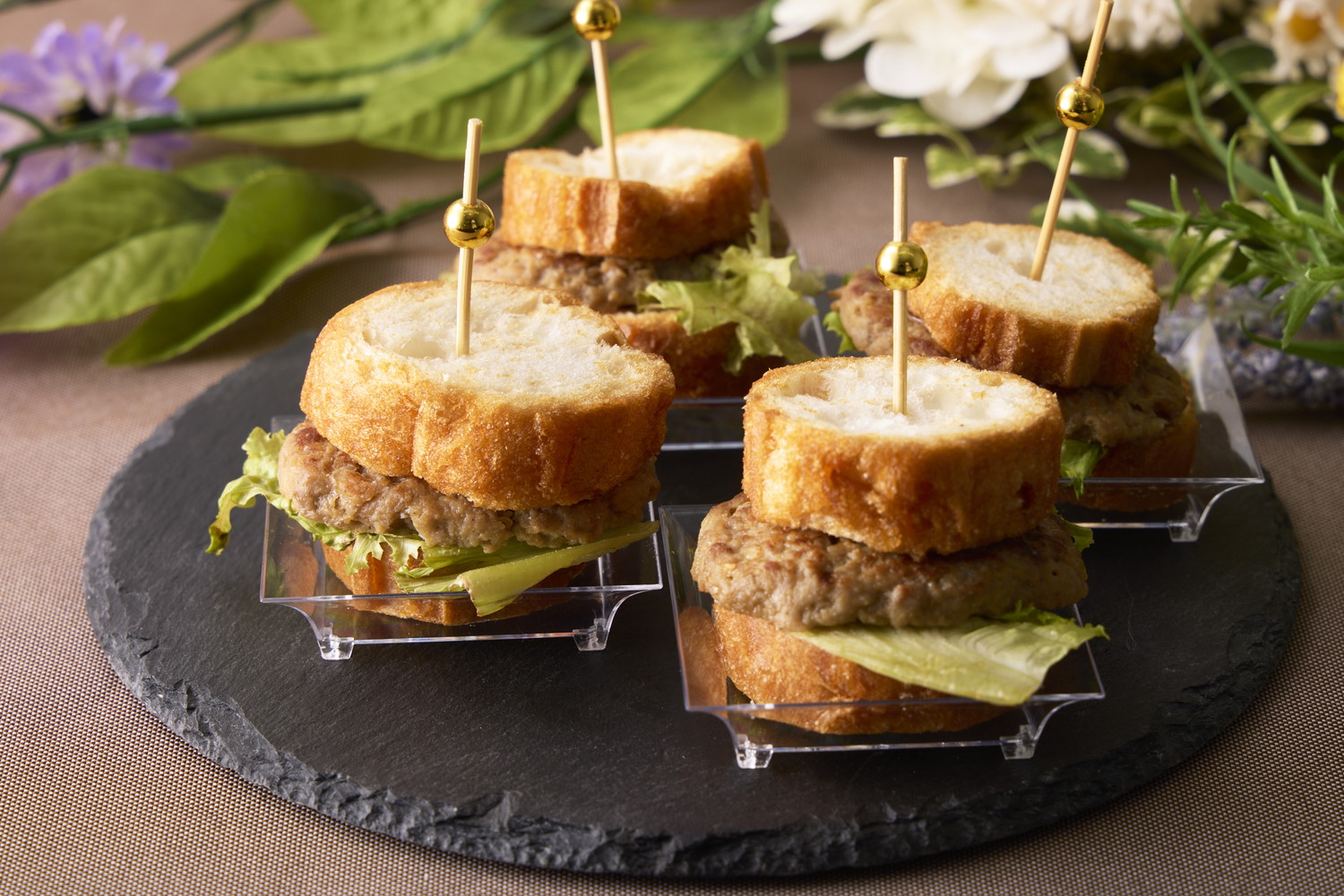 ごろっと具材のミニバーガー