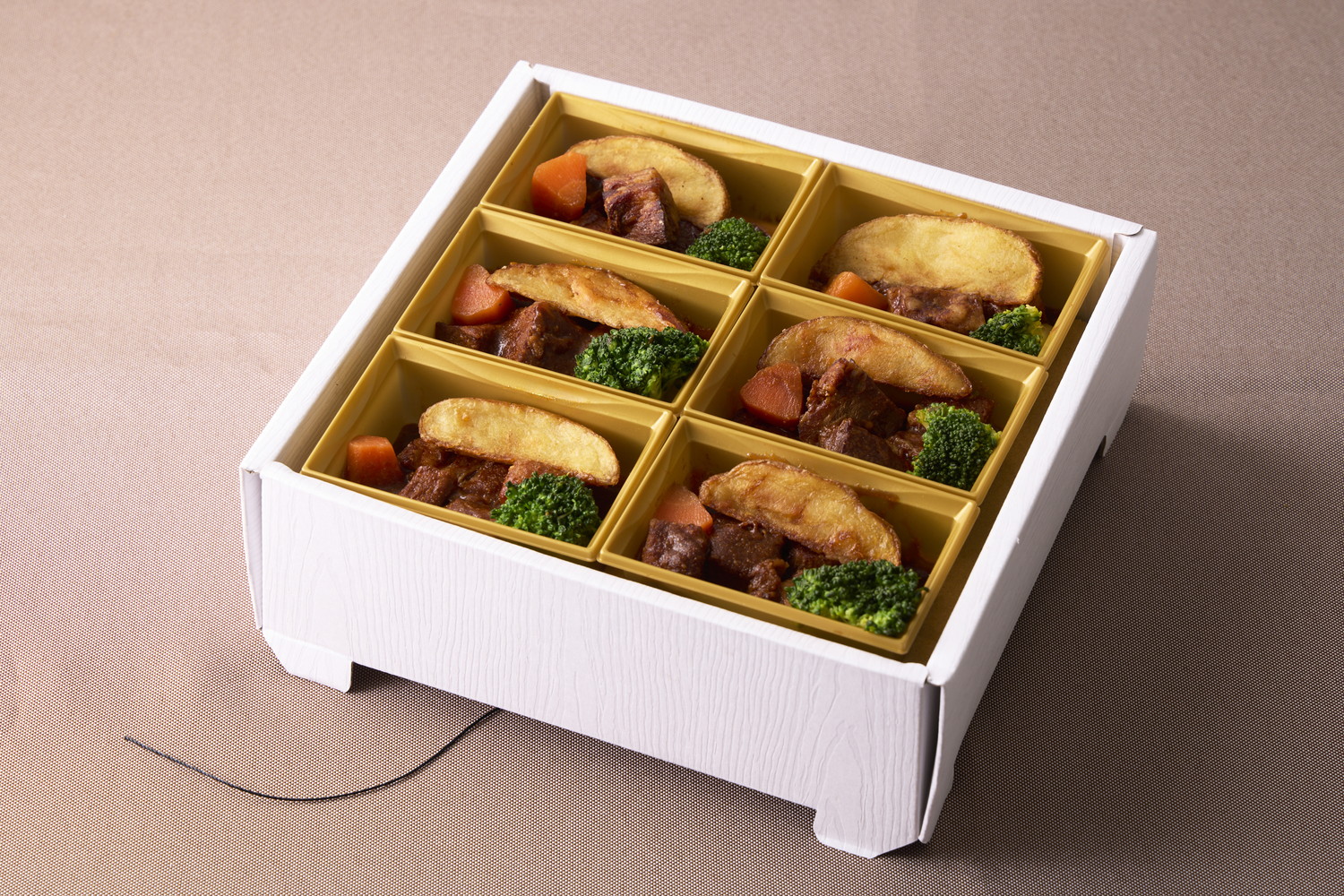 コク旨ビーフシチュー（温製）