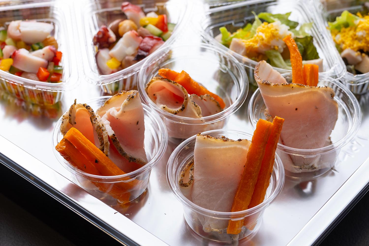 ハーブの香り豊かな しっとりローストポーク