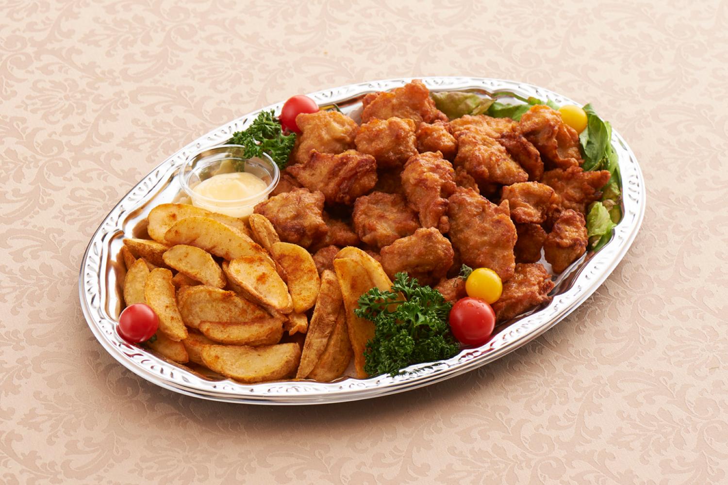 鳥の唐揚げ＆スパイシーフライドポテト