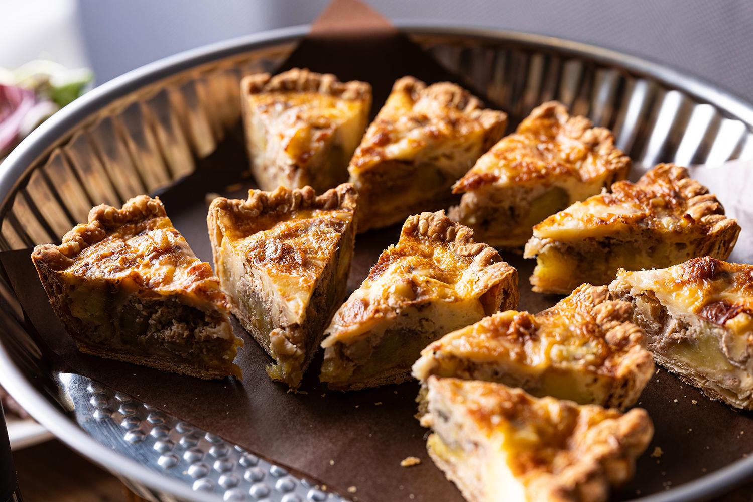 季節野菜のキッシュ