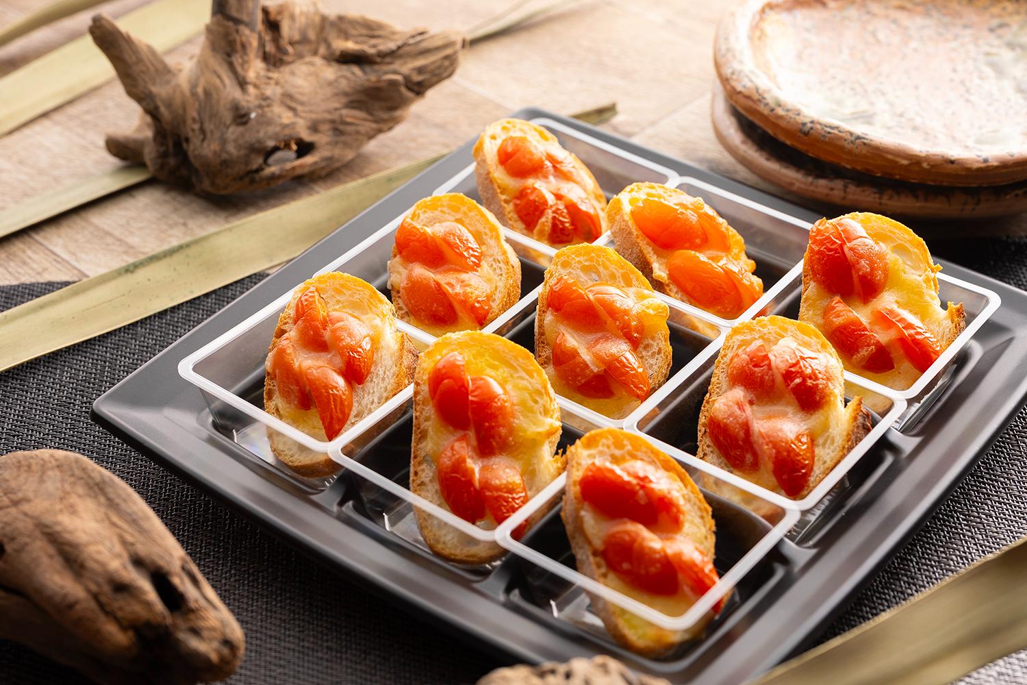 トマトとチーズのブルスケッタ