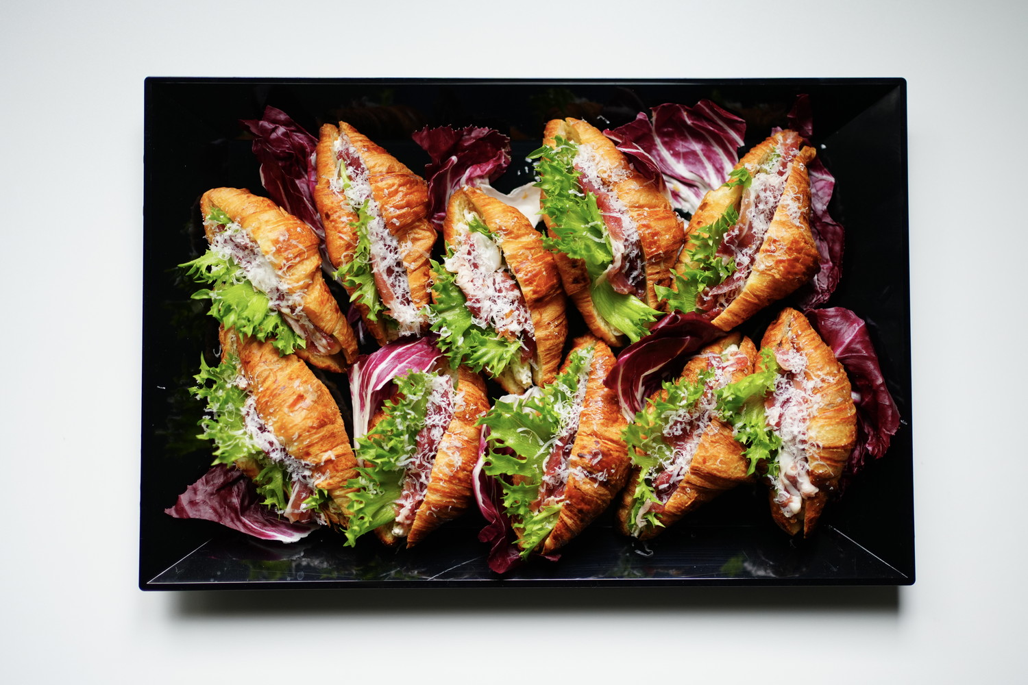 生ハムアンチョビチーズのクロワッサンサンド