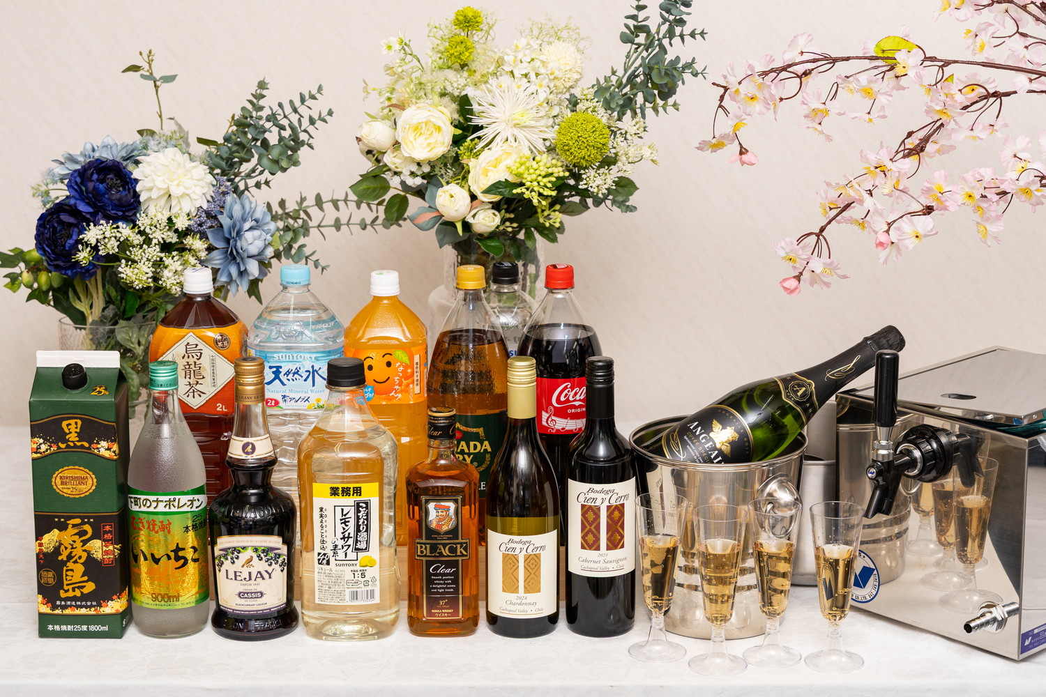 【生ビール＆乾杯スパークリングワイン付き（おしゃれな使い捨てシャンパングラス付き※追加料金でグラスに変更可）】プレミアム2時間飲み放題プランイメージ.jpg